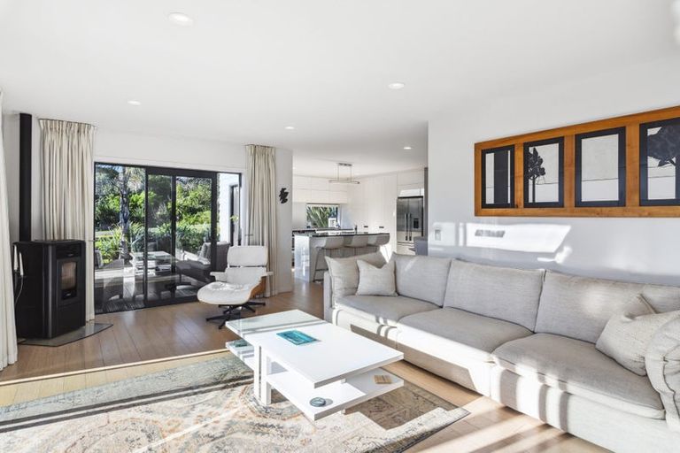 Photo of property in 116a Paetawa Road, Peka Peka, Waikanae, 5391