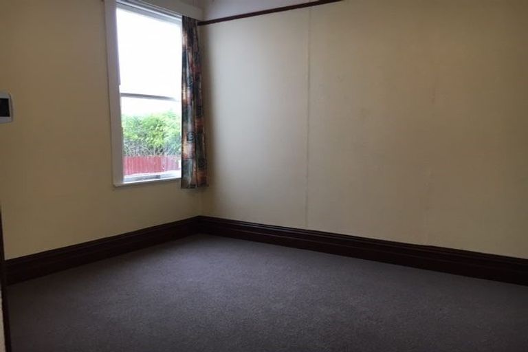 Photo of property in 94 Russell Terrace, Berhampore, Wellington, 6023