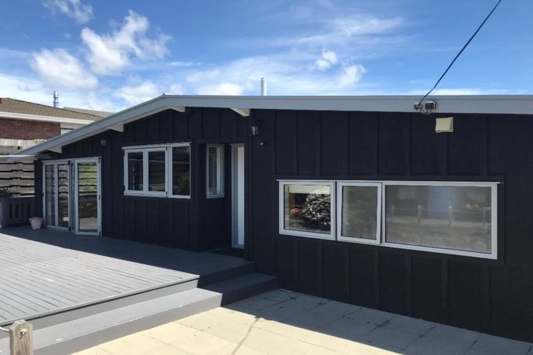 Photo of property in 65 Ngamotu Road, Hilltop, Taupo, 3330