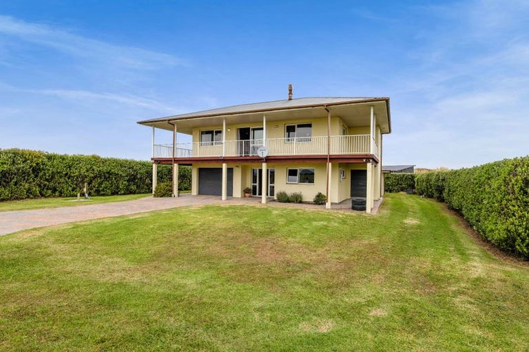 Photo of property in 204a Tai Road, Opunake, 4681