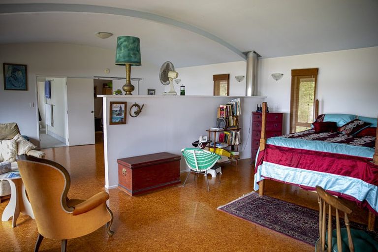 Photo of property in 257 Metcalfe Road, Matakohe, 0593