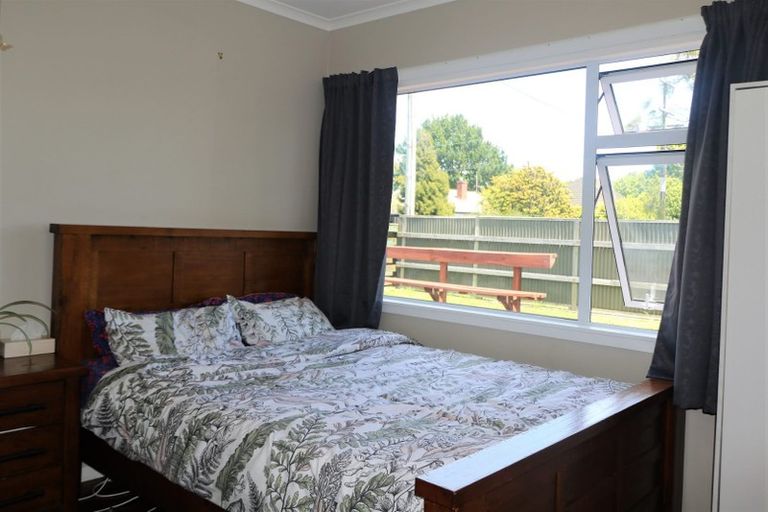 Photo of property in 25 Beth Street, Trentham, Upper Hutt, 5018