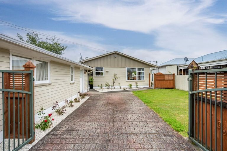 Photo of property in 53 Kashmir Avenue, Clouston Park, Upper Hutt, 5018
