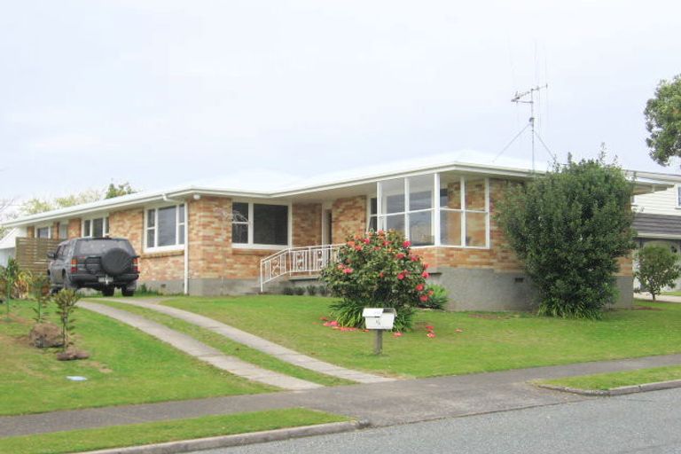 Photo of property in 46 Andrew Place, Otumoetai, Tauranga, 3110