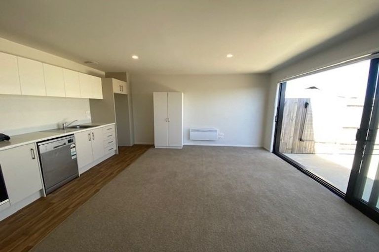 Photo of property in 5/17 Owens Place, Mount Maunganui, 3116