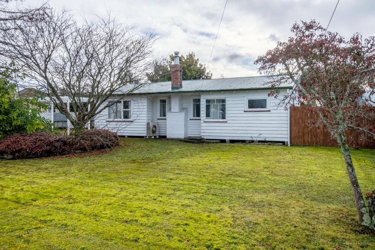 Photo of property in 3 South Terrace Road, Geraldine, 7930