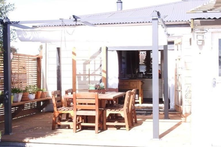 Photo of property in 10 Humber Street, Rongotea, 4476