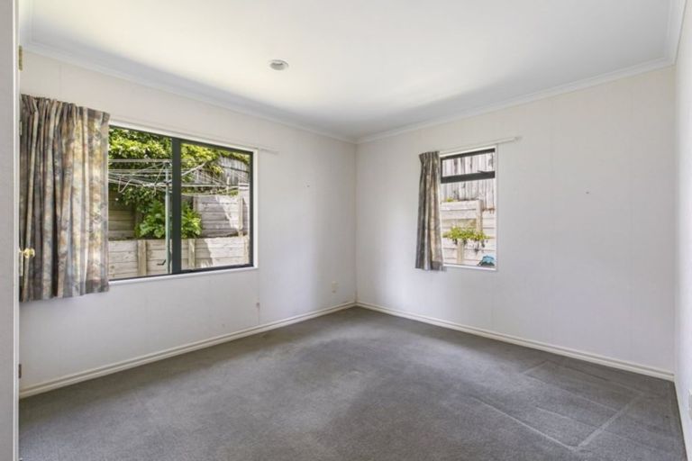 Photo of property in 2 Buckingham Place, Bethlehem, Tauranga, 3110