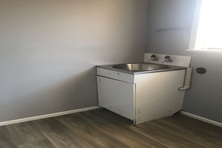 Photo of property in 67 Carrington Avenue, Silverdale, Hamilton, 3216