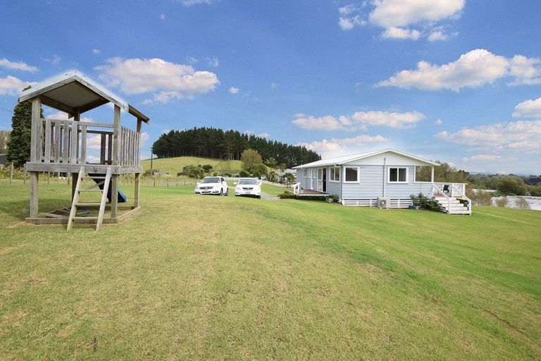 Photo of property in 1202 Wharehine Road, Port Albert, Wellsford, 0973