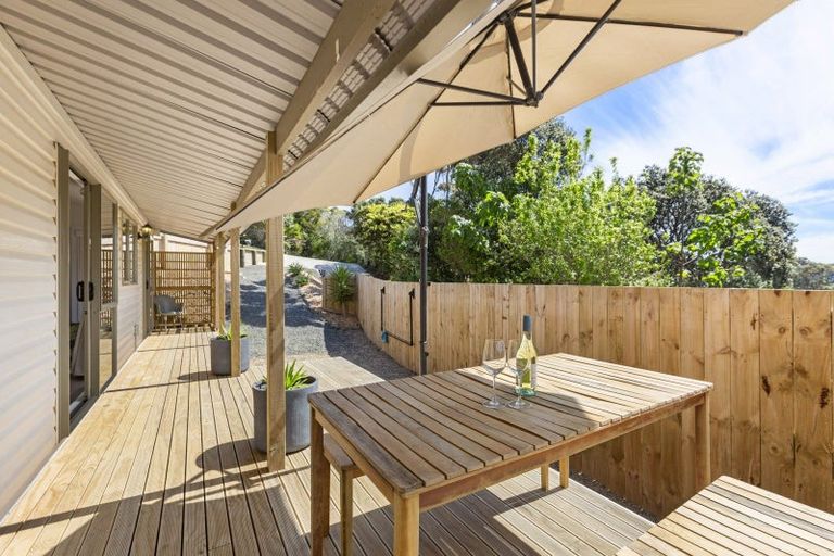 Photo of property in 9a Rakaunui Street, Raglan, 3297