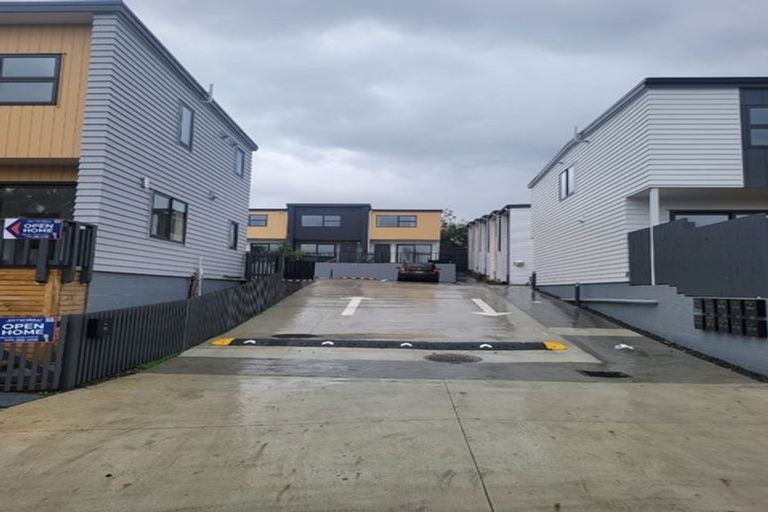 Photo of property in 6/13 Grove Lane, Pakuranga, Auckland, 2010