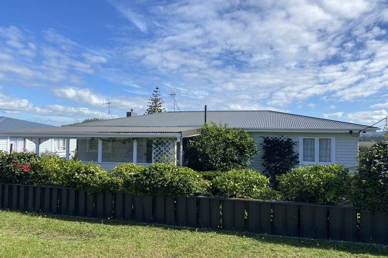 Photo of property in 6 Handforth Street, Onerahi, Whangarei, 0110