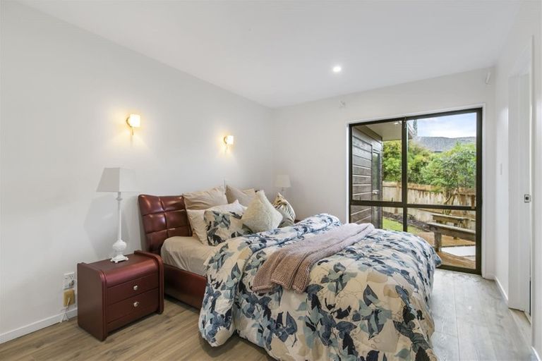 Photo of property in 1/75 Gosford Drive, Botany Downs, Auckland, 2010