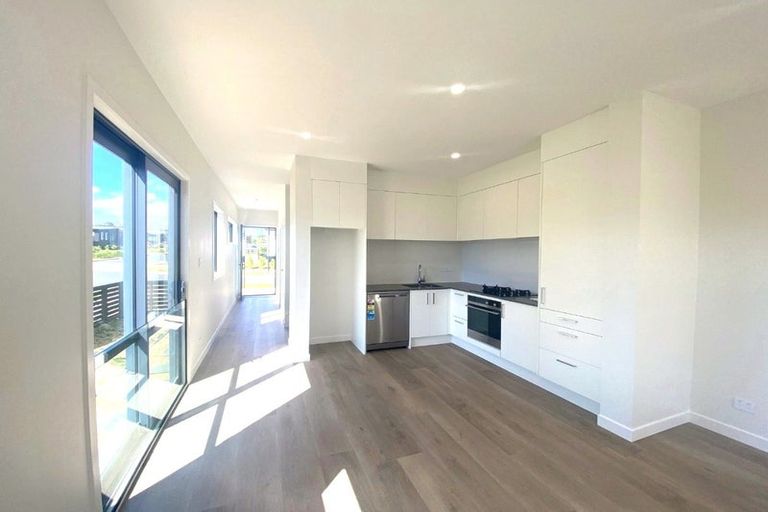 Photo of property in 8 Bugle Road, Totara Park, Auckland, 2019