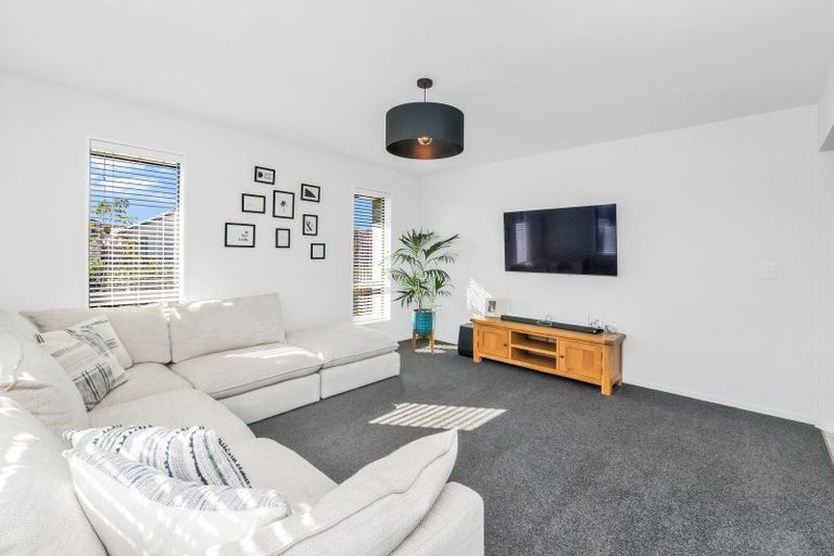 Photo of property in 28 Lunn Crescent, Leeston, 7632