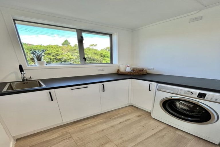 Photo of property in 64 Aorangi Road, Paeroa, 3600