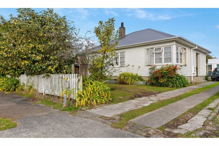 Photo of property in 4 Kotare Street, Glenholme, Rotorua, 3010