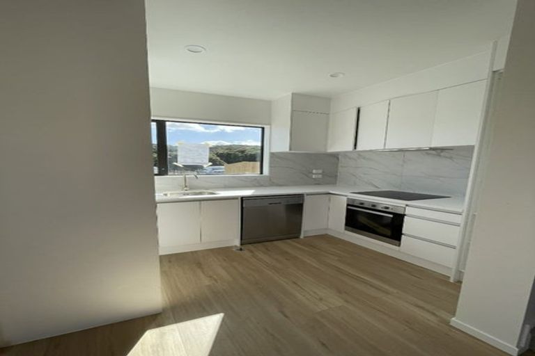 Photo of property in 19a Poruru Close, Papakura, 2110