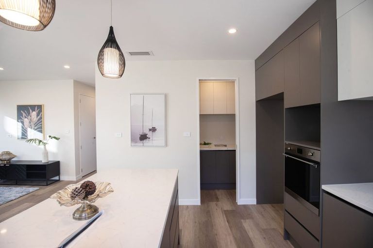 Photo of property in 5 Babos Avenue, Kumeu, 0810