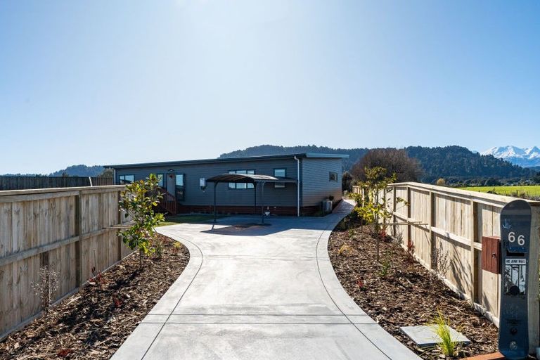 Photo of property in 66 Kowhai Crescent, Ohakune, 4625