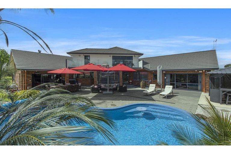 Photo of property in 49 Ngunguru Road, Glenbervie, Whangarei, 0173