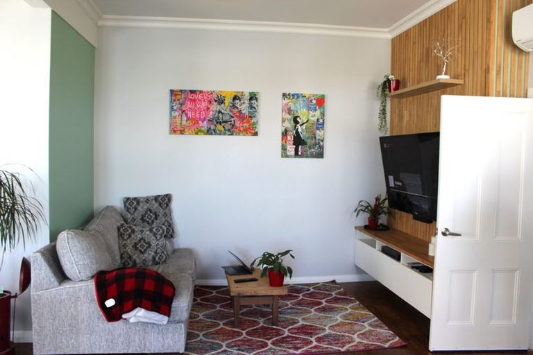 Photo of property in 1 Alfred Street, Caversham, Dunedin, 9012