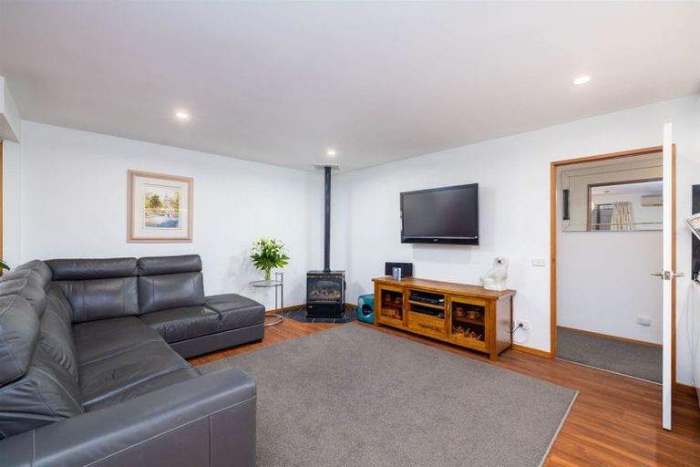 Photo of property in 15 Wendon Mews, Belfast, Christchurch, 8051