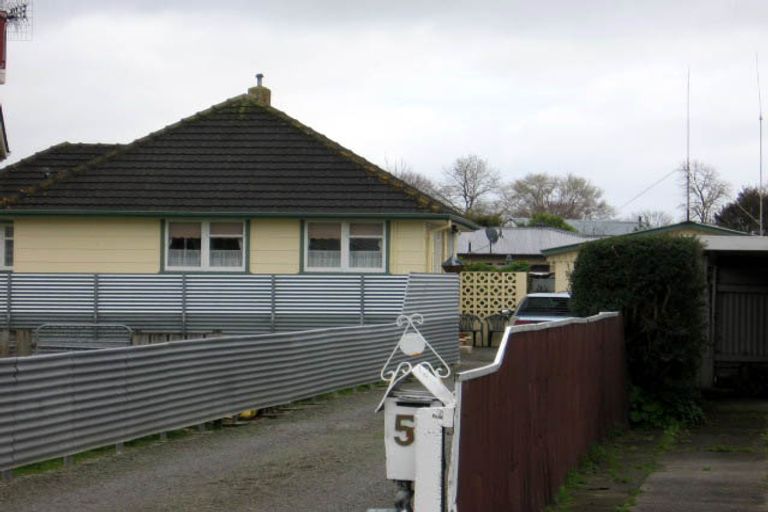 Photo of property in 5 Wakefield Street, Awapuni, Palmerston North, 4412