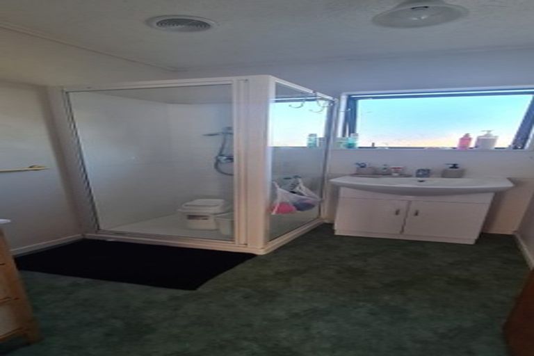 Photo of property in 7 Alidade Place, Massey, Auckland, 0614