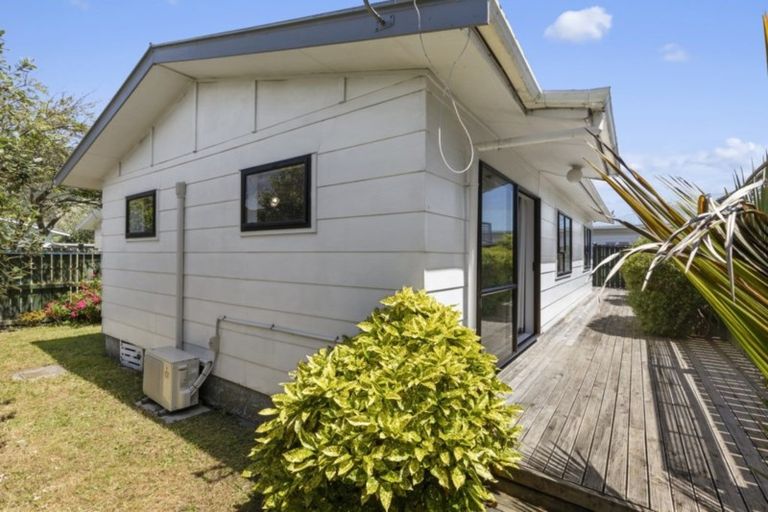 Photo of property in 118a Waiwhetu Road, Waterloo, Lower Hutt, 5011