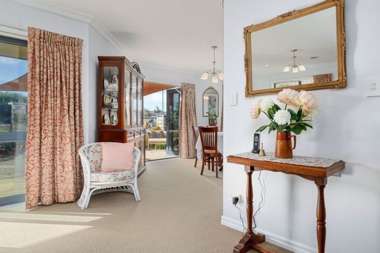 Photo of property in 1 Monte Carlo Key, Papamoa Beach, Papamoa, 3118