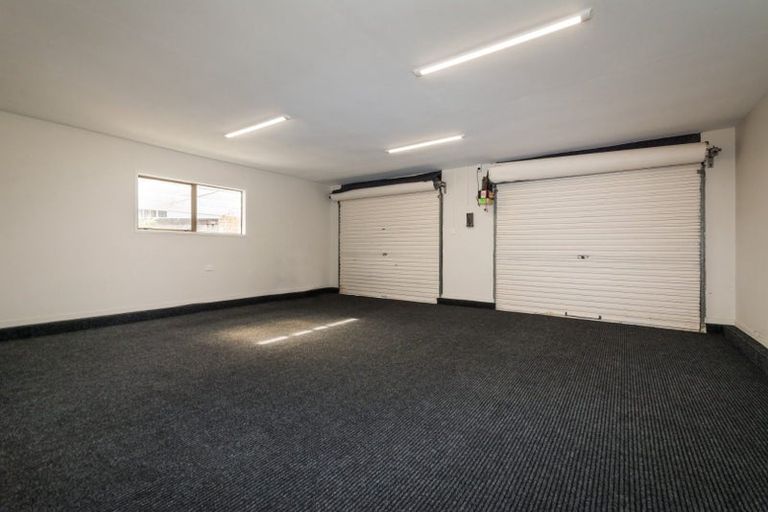Photo of property in 24 Baltimore Place, Forrest Hill, Auckland, 0620