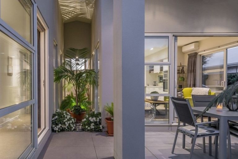 Photo of property in 20 Saint Pauls Drive, Brookfield, Tauranga, 3110