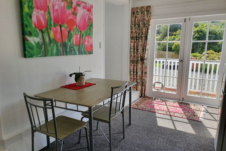 Photo of property in 298 Karori Road, Karori, Wellington, 6012