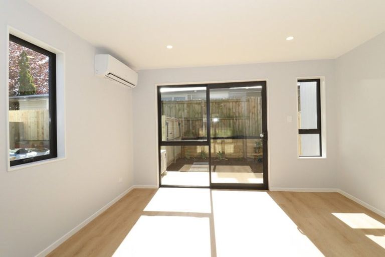 Photo of property in 4f Blue Gum Rise, Sunnyhills, Auckland, 2010