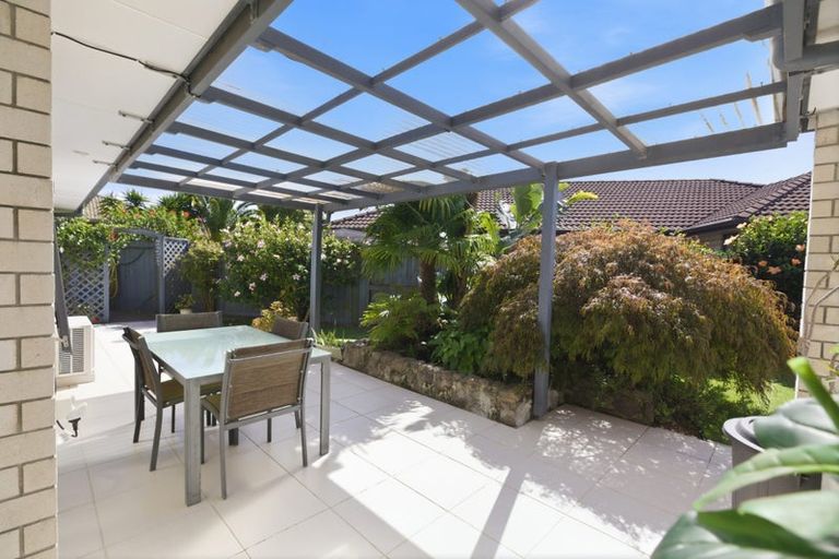 Photo of property in 30 Seabreeze Place, Papamoa Beach, Papamoa, 3118