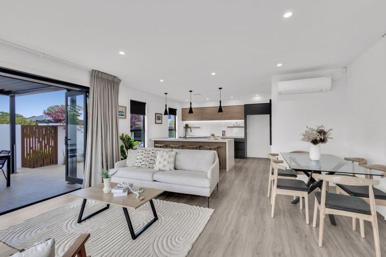 Photo of property in 111 Trafalgar Street, St Albans, Christchurch, 8014