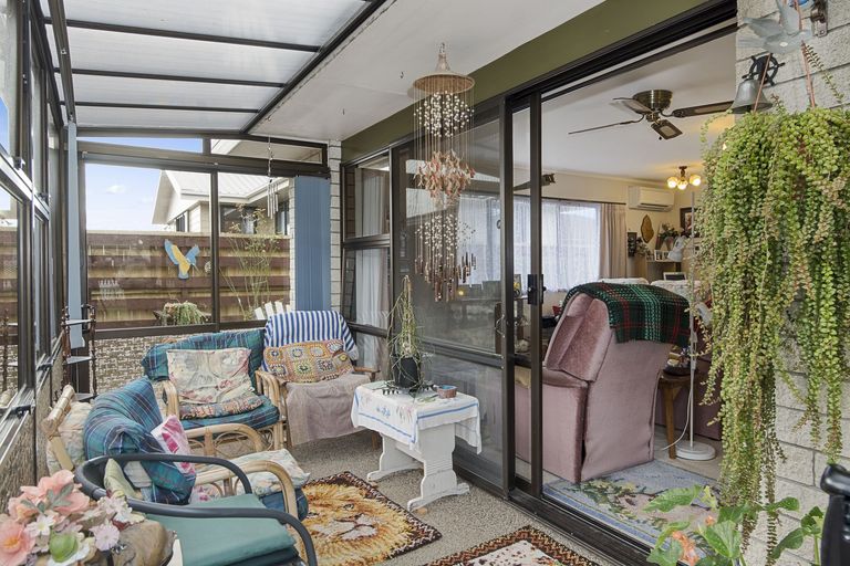 Photo of property in 63a Pemberton Crescent, Greerton, Tauranga, 3112