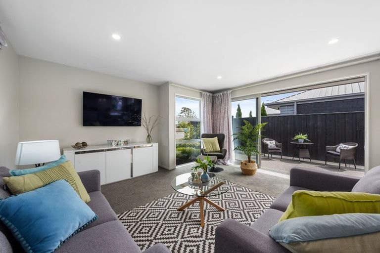 Photo of property in 74 Sutherlands Road, Halswell, Christchurch, 8025