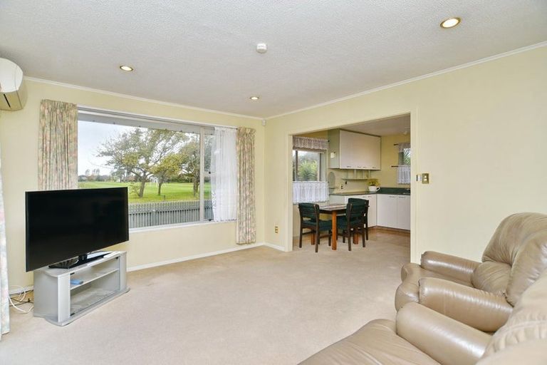 Photo of property in 1/91 Cottonwood Street, Parklands, Christchurch, 8083