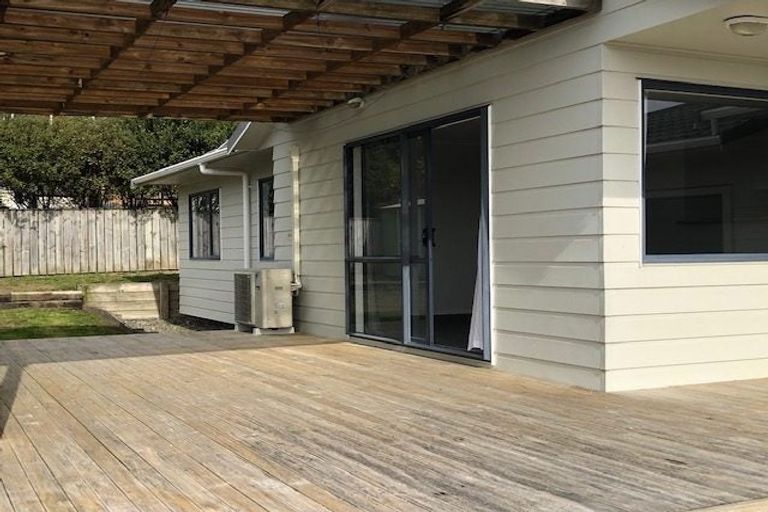 Photo of property in 19b Huia Street, Waikanae, 5036