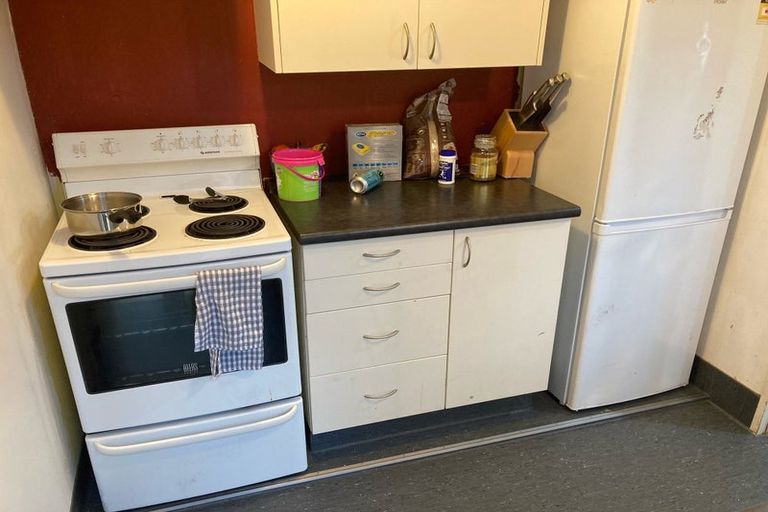 Photo of property in 583 Castle Street, North Dunedin, Dunedin, 9016