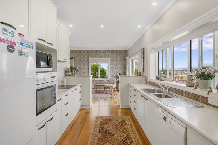 Photo of property in 20 Havelock Road, Hospital Hill, Napier, 4110