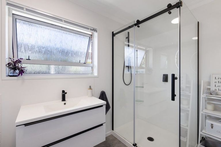 Photo of property in 99b Eighth Avenue, Tauranga, 3110