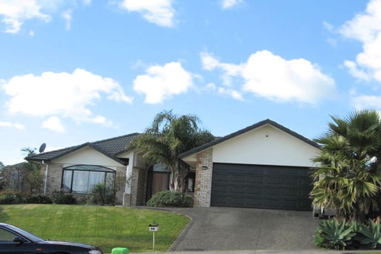 Photo of property in 12 Manara Place, The Gardens, Auckland, 2105