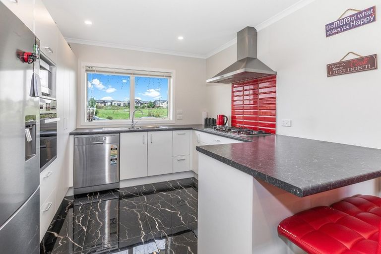 Photo of property in 27 Briannarose Drive, Fitzroy, Hamilton, 3206