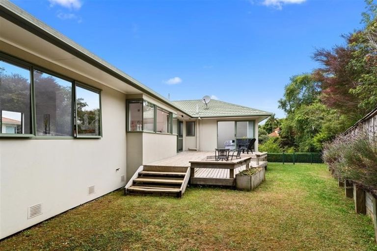 Photo of property in 41 Westpark Drive, West Harbour, Auckland, 0618