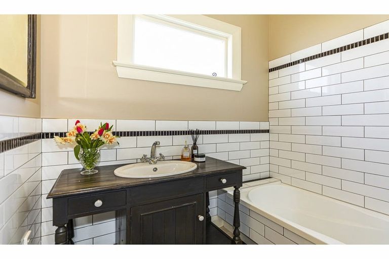 Photo of property in 10 Preston Street, West End, Timaru, 7910