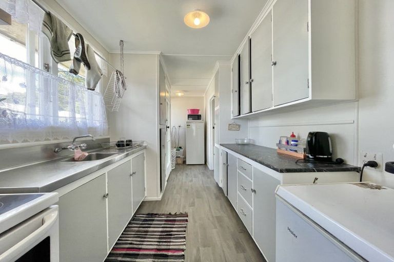 Photo of property in 83 Saint Andrews Drive, Tokoroa, 3420